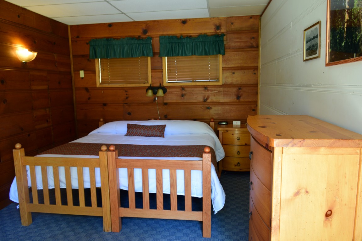 Deluxe hotel rooms at Wonder Valley Ranch Resort